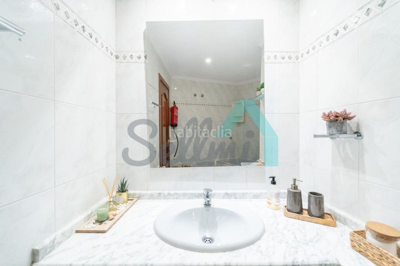 Foto f35612e7-0379-4e04-9534-1e26ff8df606. Lloguer dúplex amb calefacció a Santo Domingo - El Campillín Oviedo