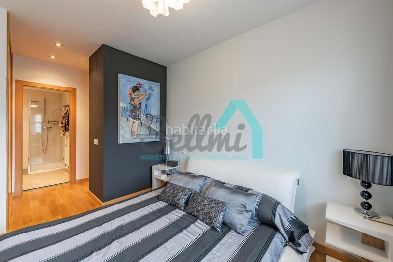 Foto a8f2e165-97ba-44b2-baec-959db09707ec. Casa aparellada amb calefacció aparcament a Llanes pueblo Llanes