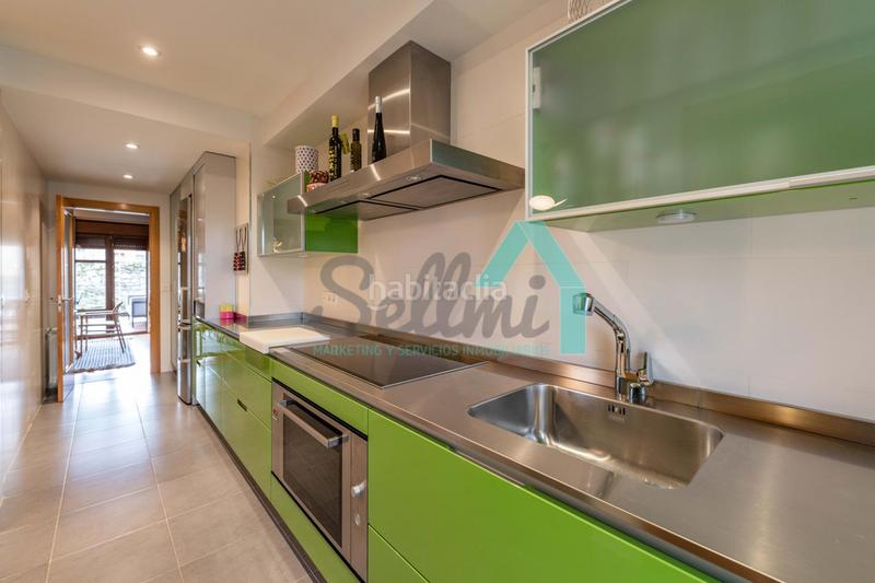 Foto 03c63cb8-9a94-4444-bf4e-a6b236341ff6. Doppelhaus mit heizung parking in Llanes pueblo Llanes