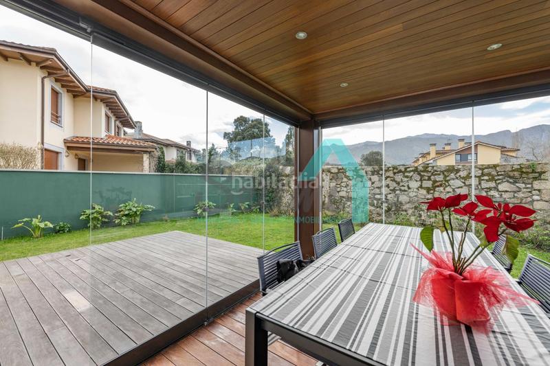 Foto b9279083-9236-4bb0-a7e9-c194db06ab95. Doppelhaus mit heizung parking in Llanes pueblo Llanes