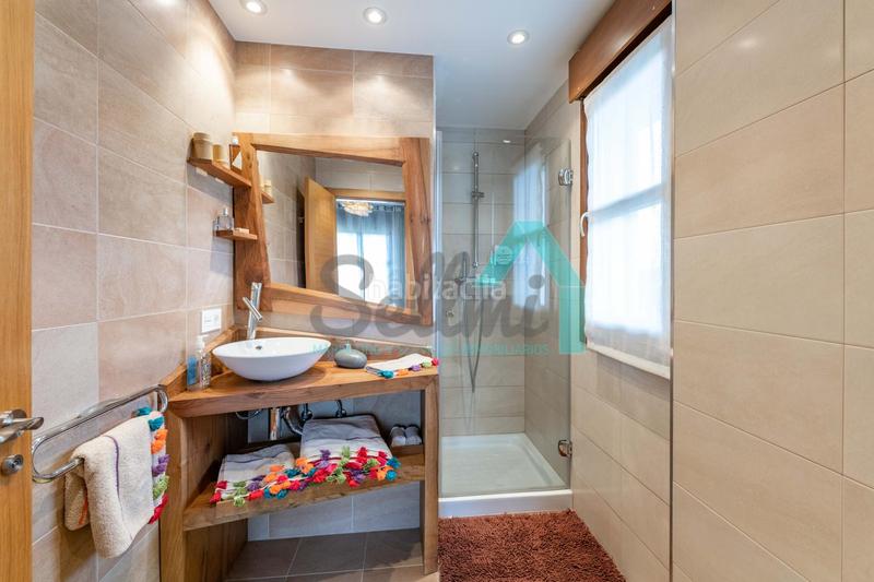 Foto 3e835abd-3767-461c-8768-8e3ab46b4325. Maison jumelée avec chauffage parking dans Llanes pueblo Llanes