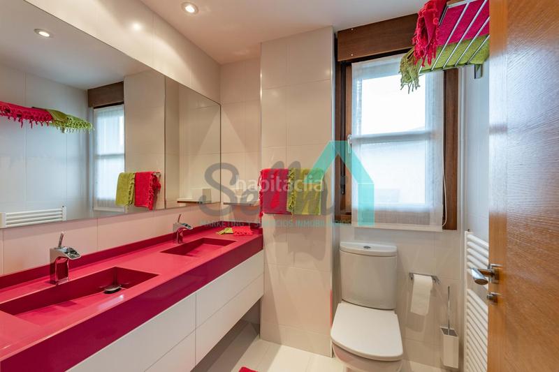 Foto 5f7af726-40e2-48d0-b5f0-964c05a40133. Maison jumelée avec chauffage parking dans Llanes pueblo Llanes