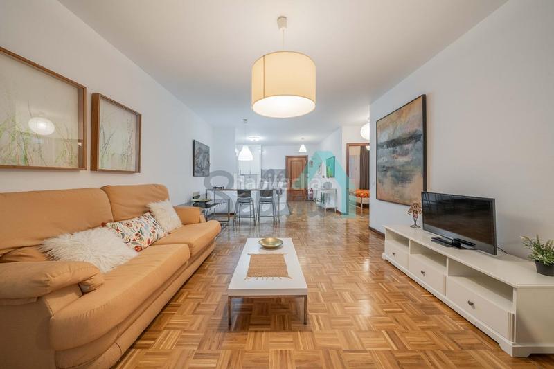 Foto 10616b22-343e-448d-abd5-06b6bc862470. Location appartement dans Casco Histórico Oviedo