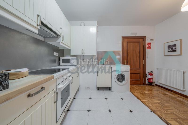 Foto 200cff52-d2b3-46ed-acad-0b956ec4978a. Location appartement dans Casco Histórico Oviedo