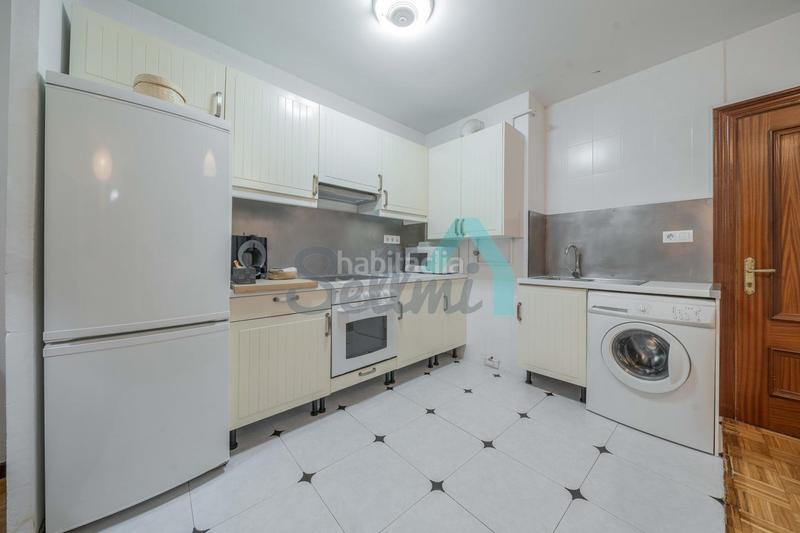 Foto 22067a63-faa9-49c4-84a3-9e1182be2c1f. Location appartement dans Casco Histórico Oviedo