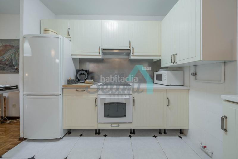 Foto fae22cd2-4a0a-4e88-a878-d9f0d3d7e84d. Location appartement dans Casco Histórico Oviedo