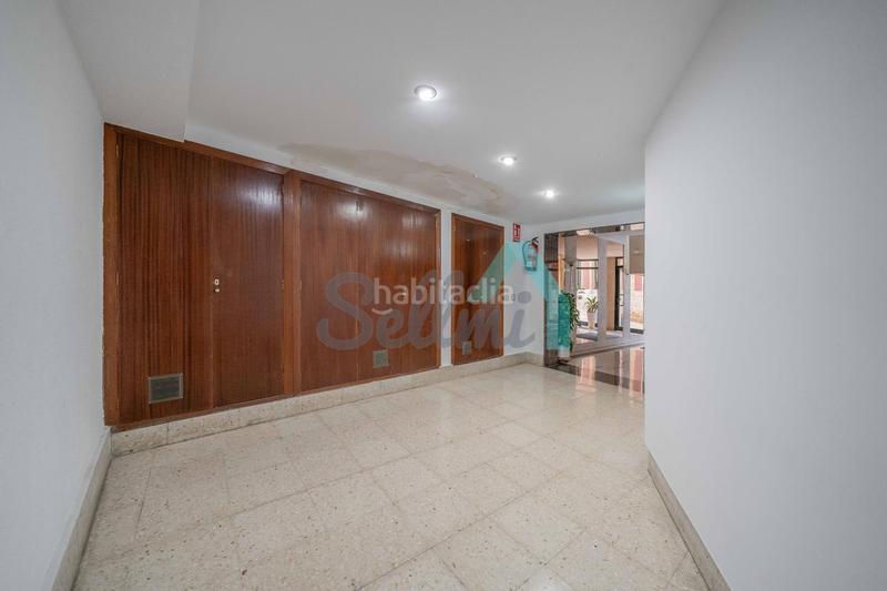 Foto fc3cdafc-9a59-4ae3-987b-7d6e21f0b19b. Location appartement dans Casco Histórico Oviedo