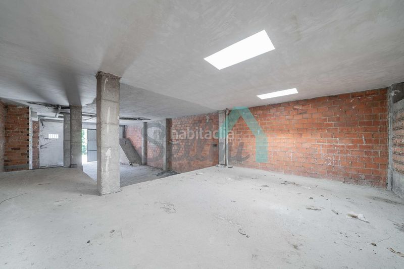 Foto d15fe380-ebaa-46a4-9040-7ae4a6875a95. Business premise in Aller