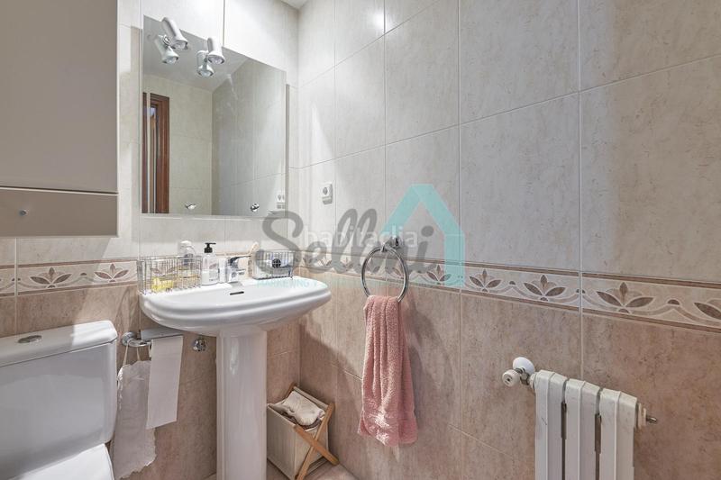 Foto 861e23fd-1238-4f97-be07-4bab639f6a34. Rent flat with heating pool in Viesques Gijón