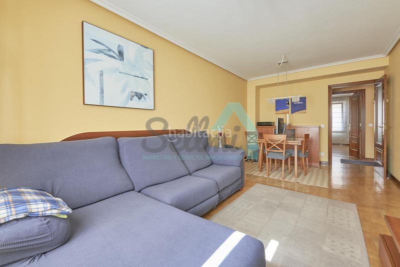 Foto d8cc7d52-3007-489f-8872-f263e8b7d873. Rent flat with heating pool in Viesques Gijón