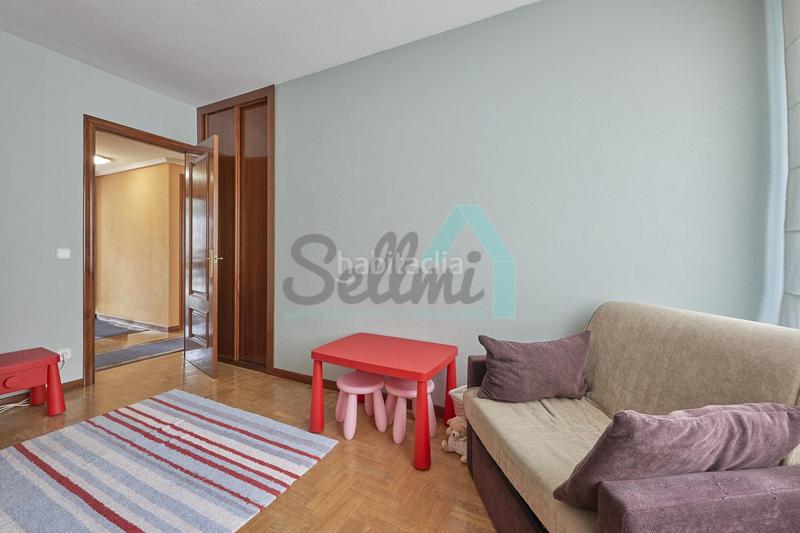 Foto e9fb1f5e-0de8-42c1-9f46-34c3689d3da8. Rent flat with heating pool in Viesques Gijón