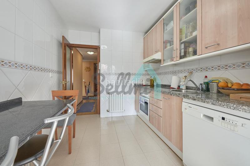 Foto cace983b-6149-4fb2-bce2-1049d55e2c6a. Alquiler piso en Viesques Gijón