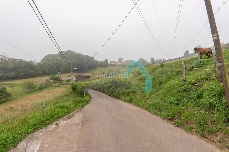 Foto b3ab75a6-3151-4d69-8e6b-f642e97f4769. Terrain résidentiel dans Parroquias Sur - La Manjoya Oviedo