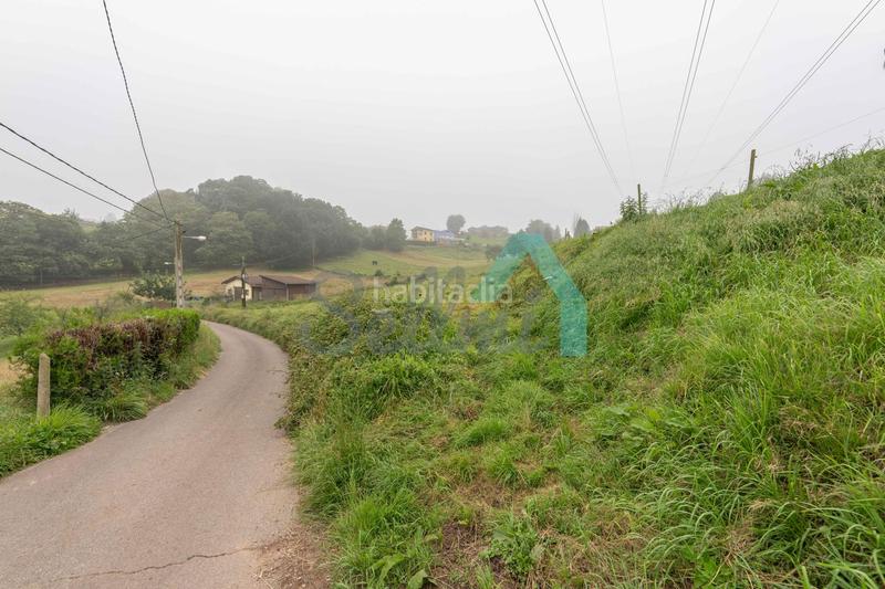 Foto ebd123a2-bd7b-4136-931d-6b01ae94f02d. Terrain résidentiel dans Parroquias Sur - La Manjoya Oviedo