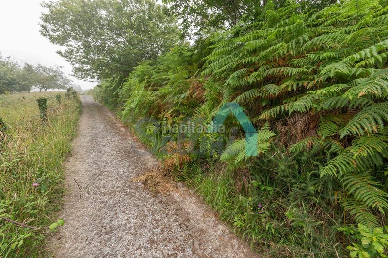 Foto f45df442-1d1a-4e06-91b8-a2be8dc5c987. Terrain résidentiel dans Parroquias Sur - La Manjoya Oviedo