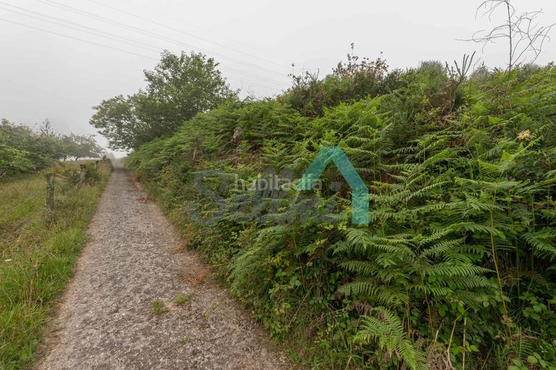 Foto 2b154c7a-bcf9-4da5-812c-c22744096e00. Wohngrundstück in Parroquias Sur - La Manjoya Oviedo