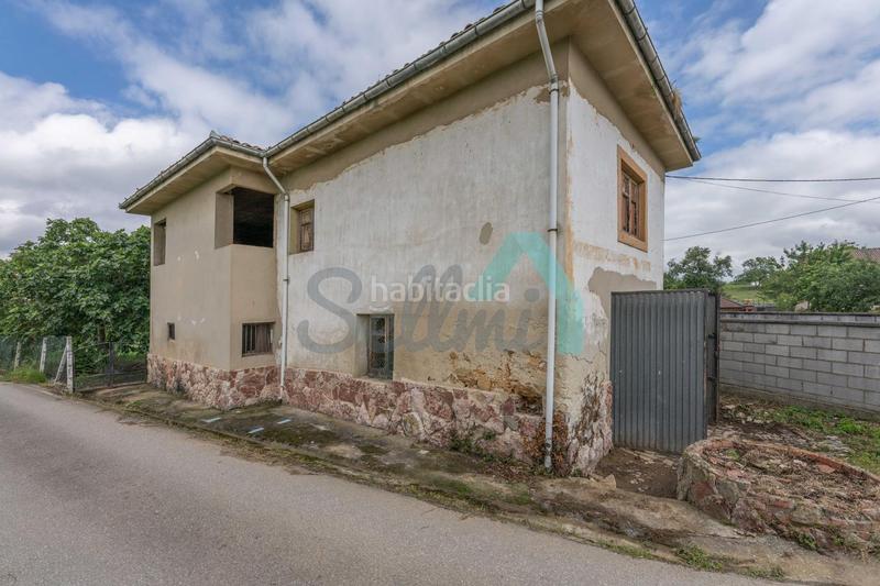 Foto d04cc00d-0e6f-4fdf-b24f-7ce3c2e9c57c. Casa en Viella-Granda-Meres Siero