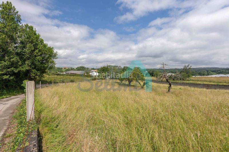 Foto bac5a940-9c0d-490d-a4aa-cc3160ee3192. Terreno residencial en Viella-Granda-Meres Siero