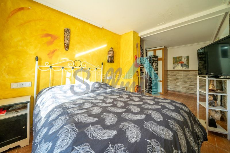 Foto bd73aee7-bb48-49d5-b362-7f1e57fd04d7. House with heating in Lena