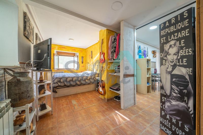 Foto d6e46052-95ef-400a-b077-f1a141eb7de3. House with heating in Lena