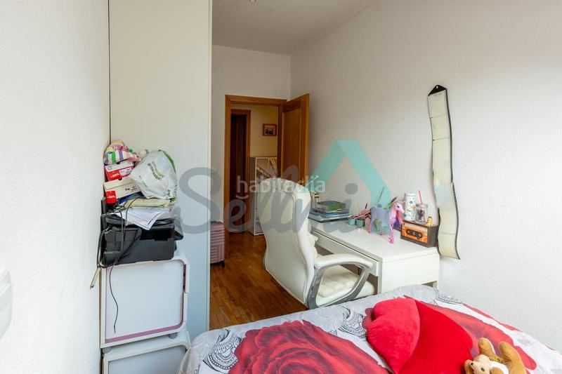 Foto 1960bab5-3e88-4400-a7a7-52b64f02a9b9. Dúplex amb calefacció aparcament a Morcín