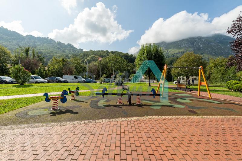 Foto 3cef31dc-9d13-48a0-b129-35d32a03634d. Dúplex amb calefacció aparcament a Morcín