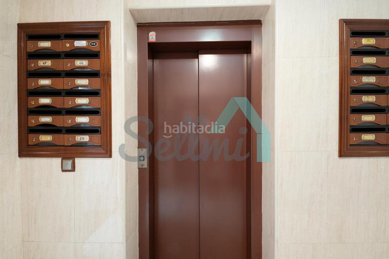 Foto 43b5925e-0598-453e-a8df-a3c096a5a676. Dúplex amb calefacció aparcament a Morcín