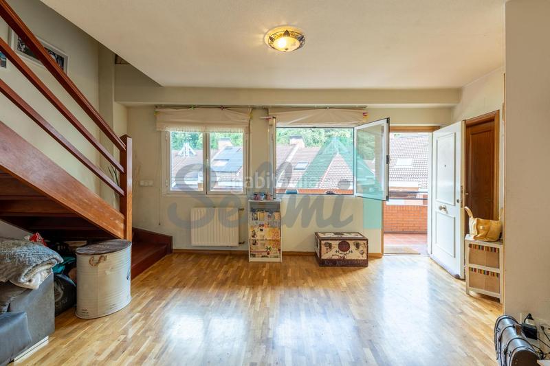 Foto bc6fdf1b-50e8-464a-9c92-790f1bfaf534. Dúplex amb calefacció aparcament a Morcín