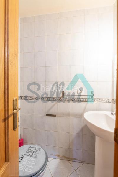 Foto 4b14305e-15f5-4fec-8915-1fc03b4416bc. Zweistöckige wohnung mit heizung parking in Morcín