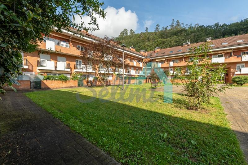 Foto 8edae3b7-3394-4861-9e2a-fb9e5c568bd5. Zweistöckige wohnung mit heizung parking in Morcín