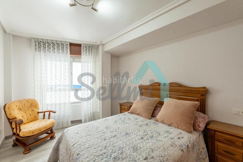 Foto 9d014317-f43b-499b-9aeb-cdd4e04a27e8. Location appartement avec chauffage dans Parque San Francisco - Uría Oviedo