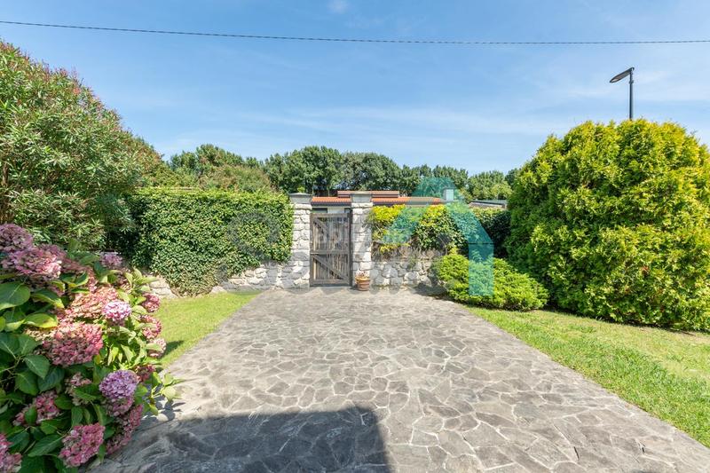 Foto d89fd2ce-5106-47da-9596-51be5e1d84f4. Casa aparellada amb calefacció aparcament a Llanes pueblo Llanes