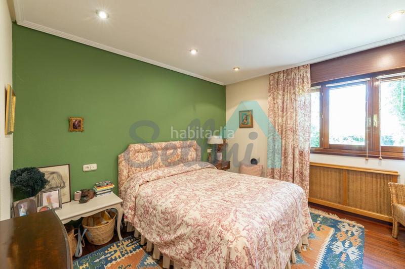 Foto 45092858-85eb-4062-bf30-095b95a8804c. Casa pareada en Llanes pueblo Llanes