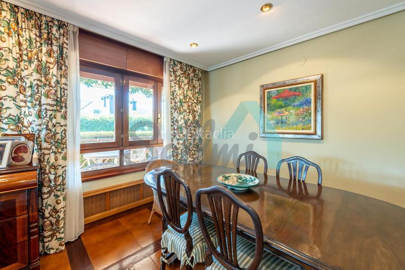 Foto dd9ecd61-5456-41b9-ad56-049a8cdfd7ef. Casa pareada en Llanes pueblo Llanes