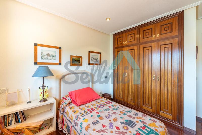 Foto df15b805-ef7f-45e6-92ab-75e16c0b85b9. Casa pareada en Llanes pueblo Llanes