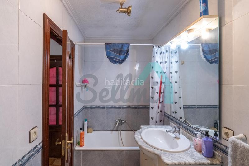 Foto 61545fa1-c93f-4e77-a981-7f51f6877c9b. Appartamento con riscaldamento parcheggio in El Coto Gijón