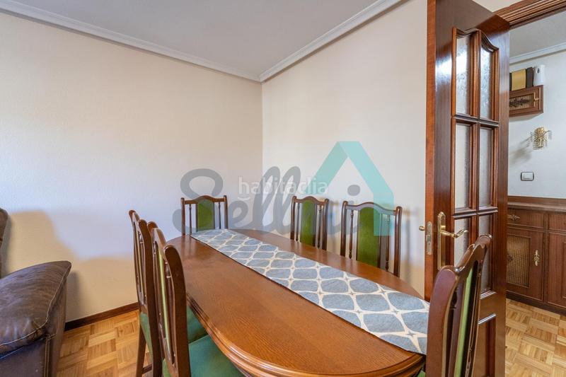 Foto 79c7ea59-9891-4650-90db-14342c1f1400. Appartamento con riscaldamento parcheggio in El Coto Gijón