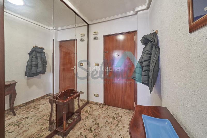 Foto 3ceee336-9a82-4d9e-88a3-2ca23ae07b52. Rent flat with heating in Auditorio - Seminario - Parque de Invierno Oviedo