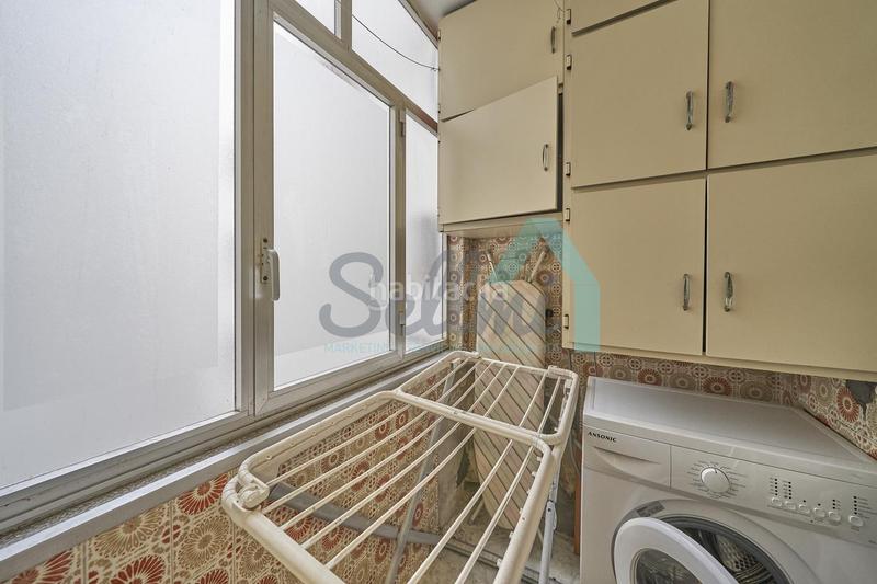 Foto a425c7c1-f892-46b5-8a03-a11e962f0fbd. Rent flat with heating in Auditorio - Seminario - Parque de Invierno Oviedo