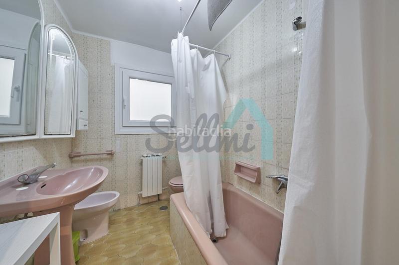 Foto aa89d521-d7b6-4186-9bee-410cb89bdbad. Rent flat with heating in Auditorio - Seminario - Parque de Invierno Oviedo