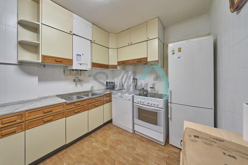 Foto fc075e91-d8f3-4ffb-93ef-74c00a769985. Rent flat with heating in Auditorio - Seminario - Parque de Invierno Oviedo