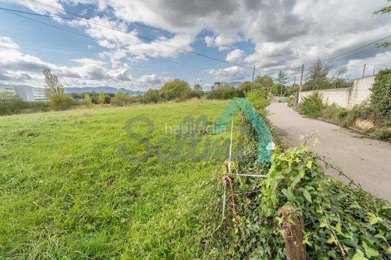 Foto 177f5e9c-2324-4a64-8ff8-00eb833747aa. Terrain résidentiel dans Viella-Granda-Meres Siero