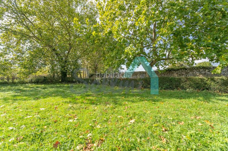 Foto c7b4b252-232c-4ad2-8caa-3ee80ecc9949. Terrain résidentiel dans Viella-Granda-Meres Siero