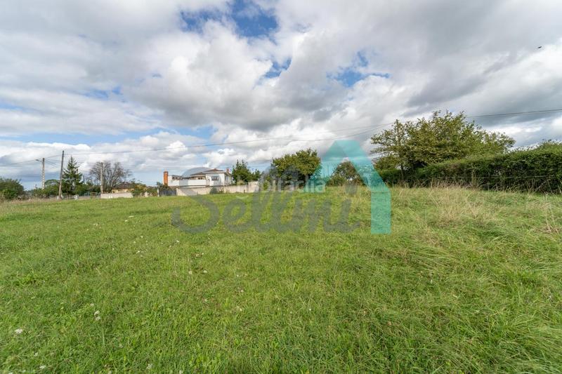 Foto 33f077aa-3e15-4224-b569-a6a220c0a626. Terreno residenziale in Viella-Granda-Meres Siero