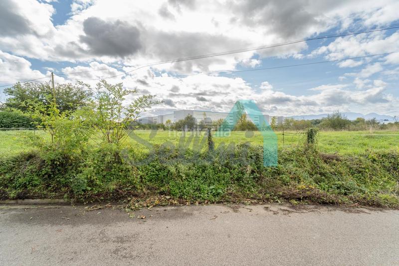 Foto 3e199e3e-7edc-4033-b7b6-30073f25f3cc. Terreno residenziale in Viella-Granda-Meres Siero