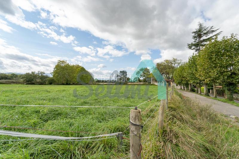 Foto a1c5af07-9b07-4a0c-b9c4-b22e901acaa6. Terreno residenziale in Viella-Granda-Meres Siero