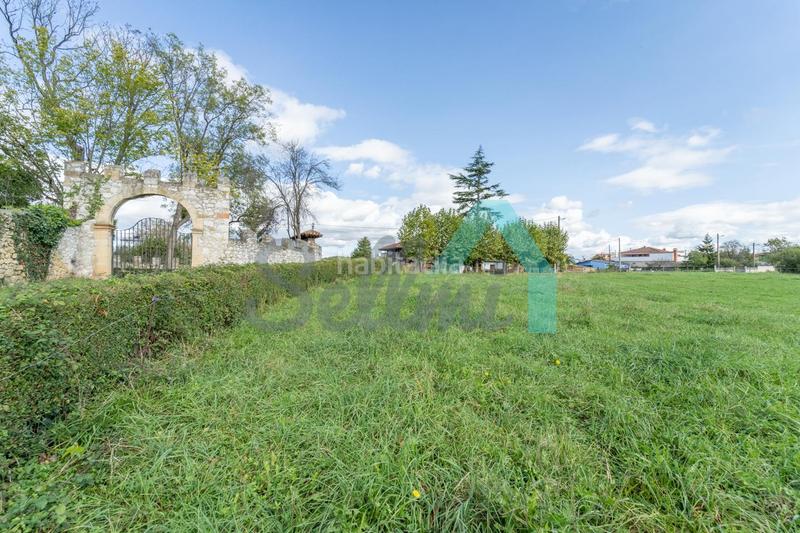 Foto b4e701c8-b965-4ee0-a80c-052d9b0b9ef1. Terreno residenziale in Viella-Granda-Meres Siero
