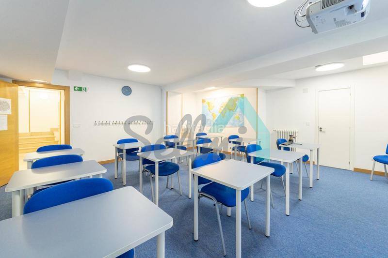 Foto ac1edaf8-ffcf-48da-bf43-9967af8805be. Miete geschäftsraum in Salesas - Foncalada - Campoamor Oviedo