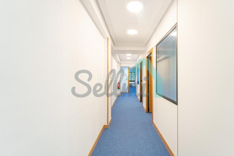 Foto 0b212e22-023b-4031-9ca1-4aebb94bc415. Lloguer local comercial a Salesas - Foncalada - Campoamor Oviedo