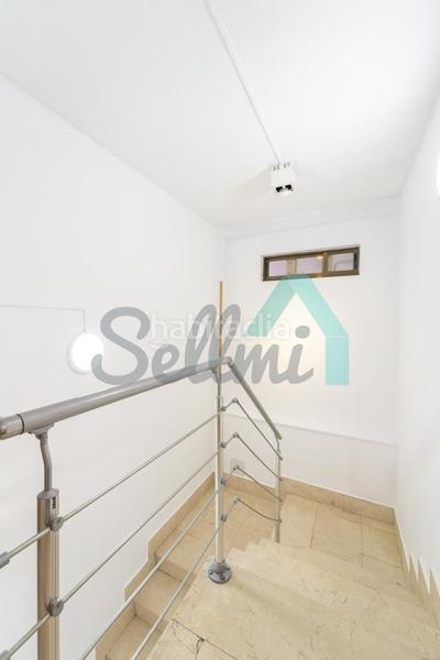 Foto 18cae172-d312-4711-9e4a-302d92206c7a. Lloguer local comercial a Salesas - Foncalada - Campoamor Oviedo